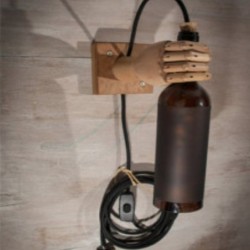 Henkilökohtainen kaiverrettu Edison lamppu
