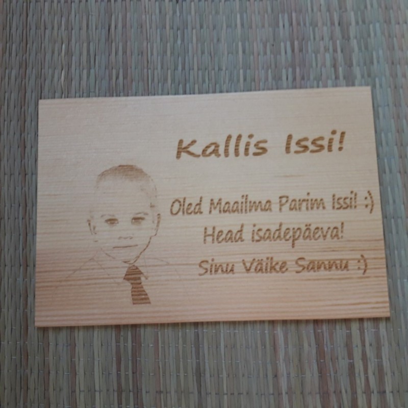 Graveeringuga puidust õnnitluskaart
