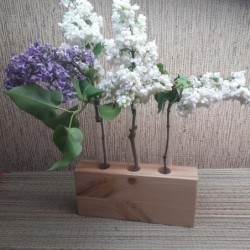 Puidust mini vaas-kolb personaliseeritud graveeringuga